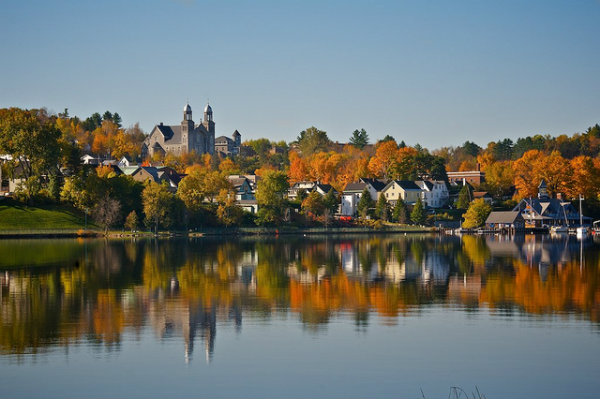 fall boating