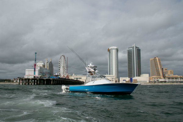 sportfishing boat